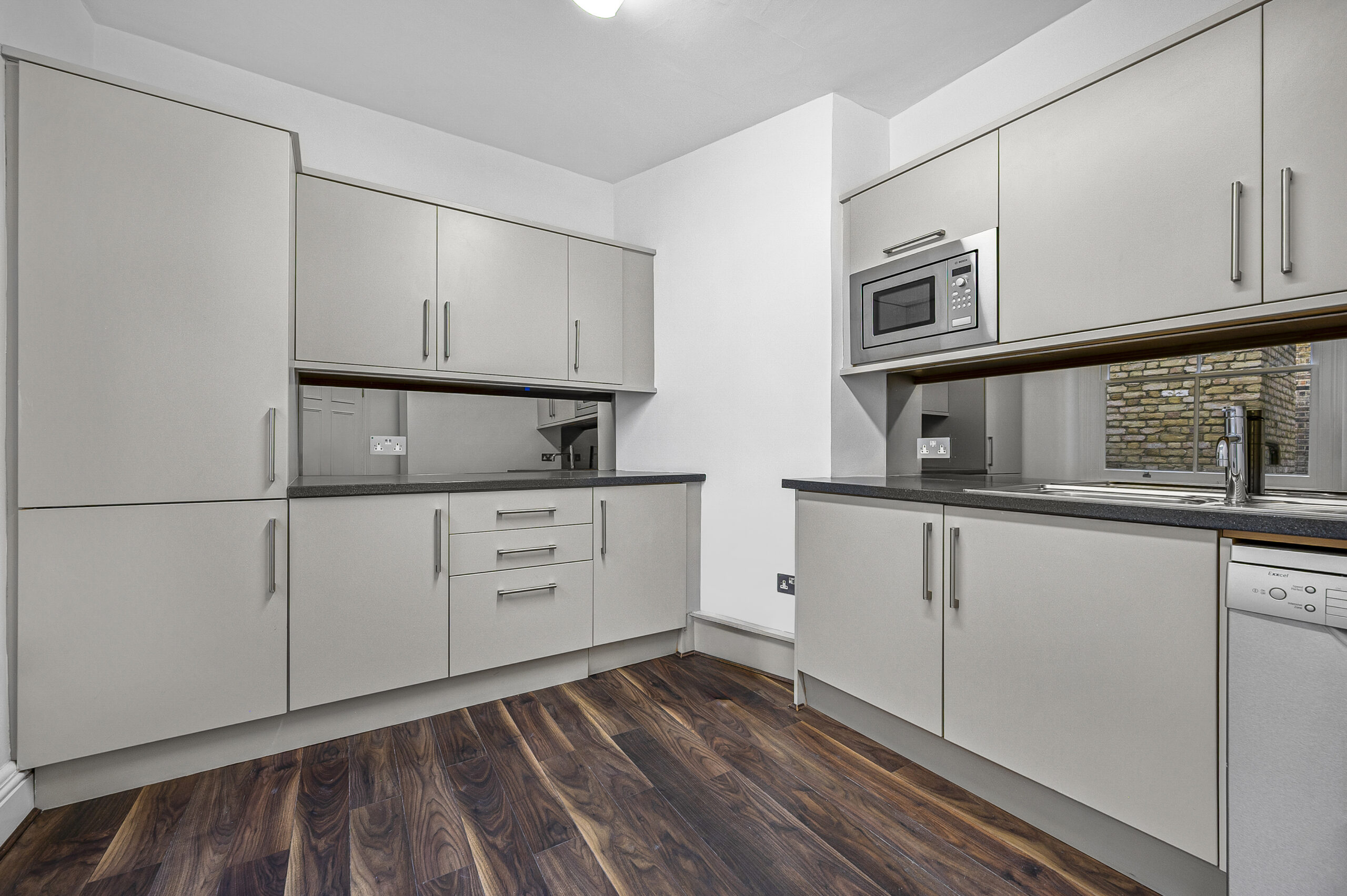d410d63eeafe72d5f1a8ad52fe29c27e-kitchen.jpg