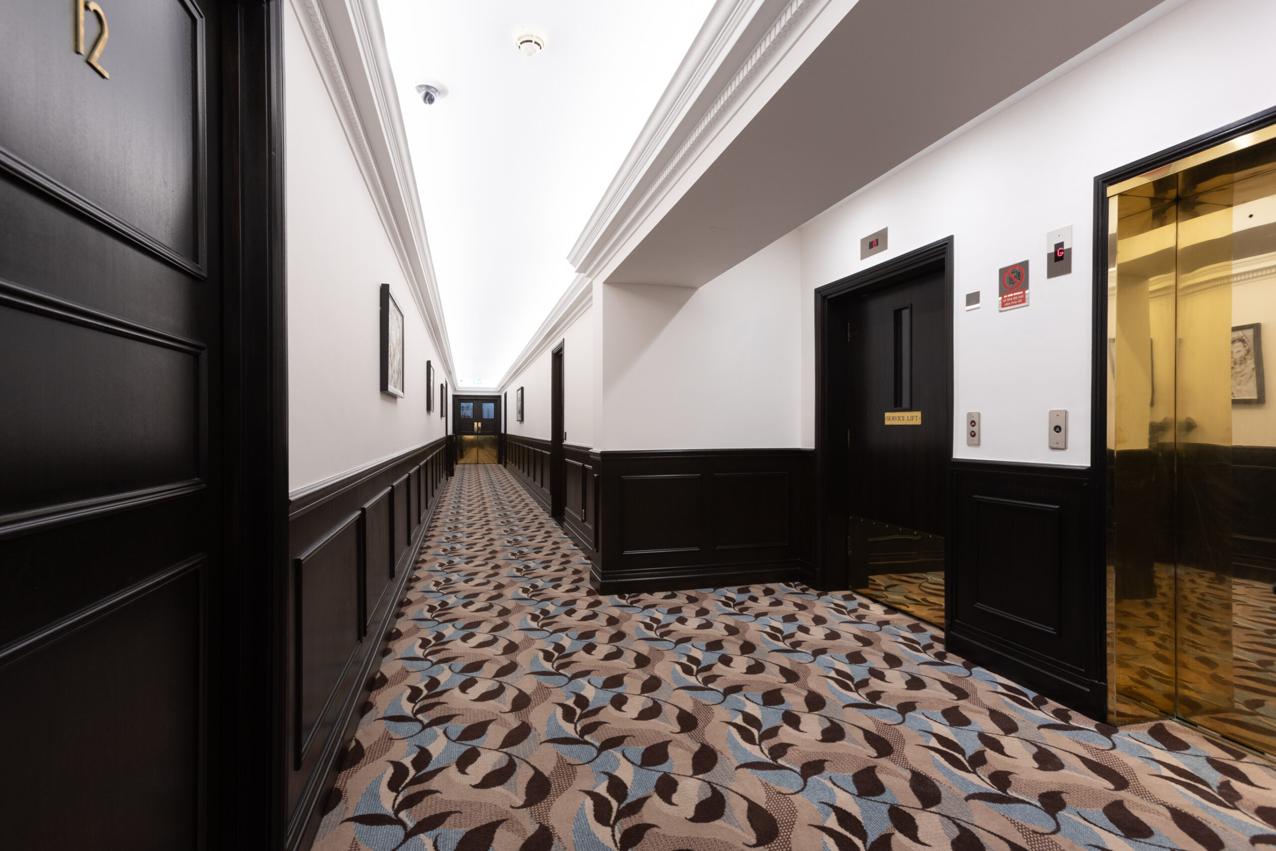 c5cce6809ec9a9f36f93dc4cfd059fc7-ground-floor-corridor-1.jpg