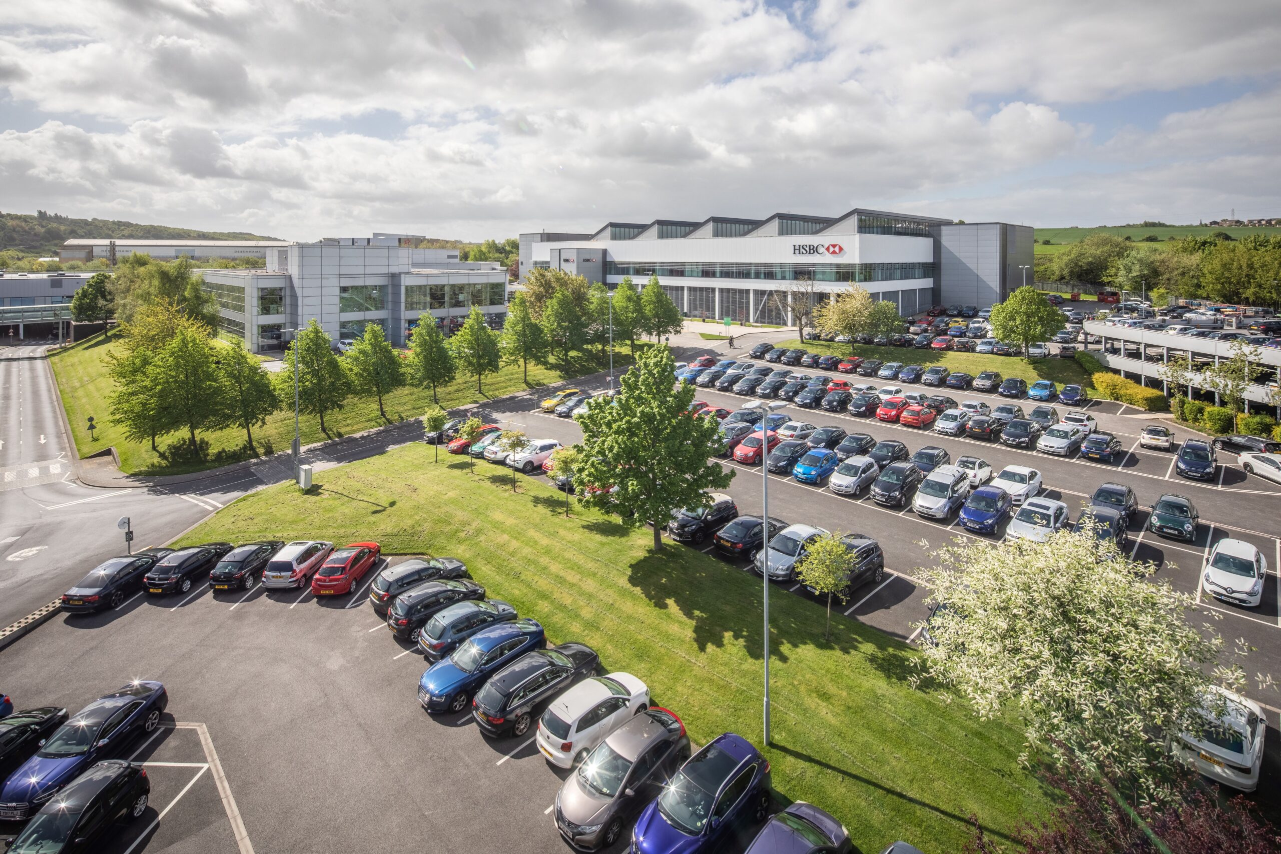 cdd457e7ec80f9dd0e97e48939ea8a26-car-parking.jpg