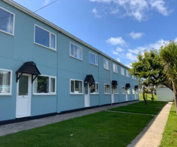 857c7fce22568ed785e7487dcbb09f8c-brixhamholidayparksanderlingapartments360x300.jpg
