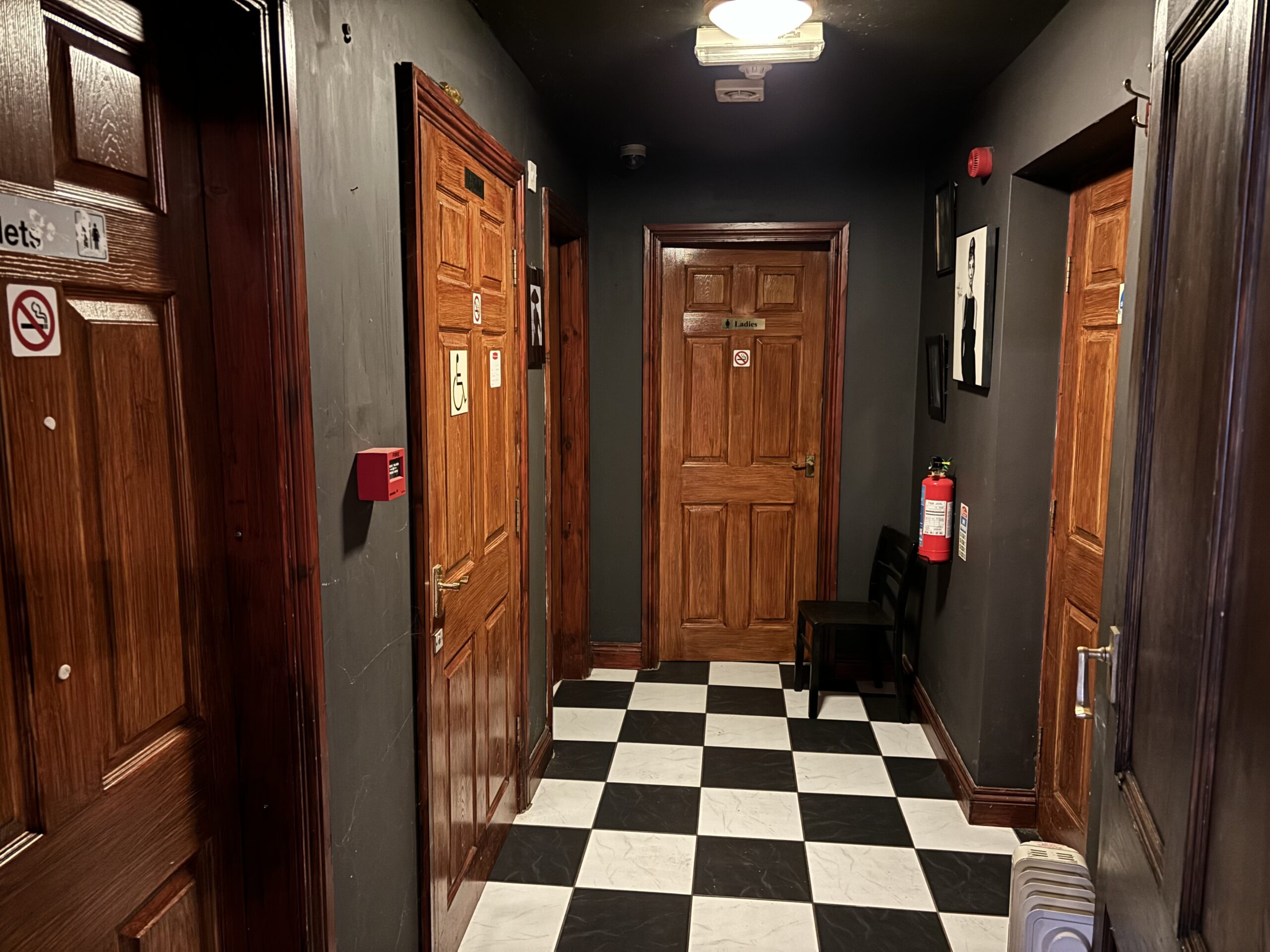 13b2ffb8692be2be51d3ed52d2ea9346-letting288747.jpeg