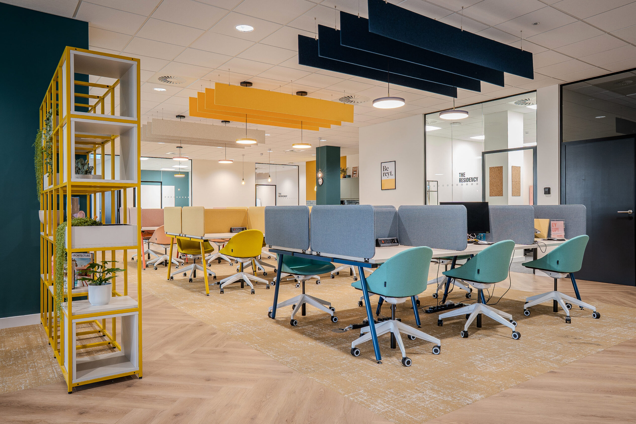e1b31284b683bc424b6802f129da550a-whiterose-co-working.jpg