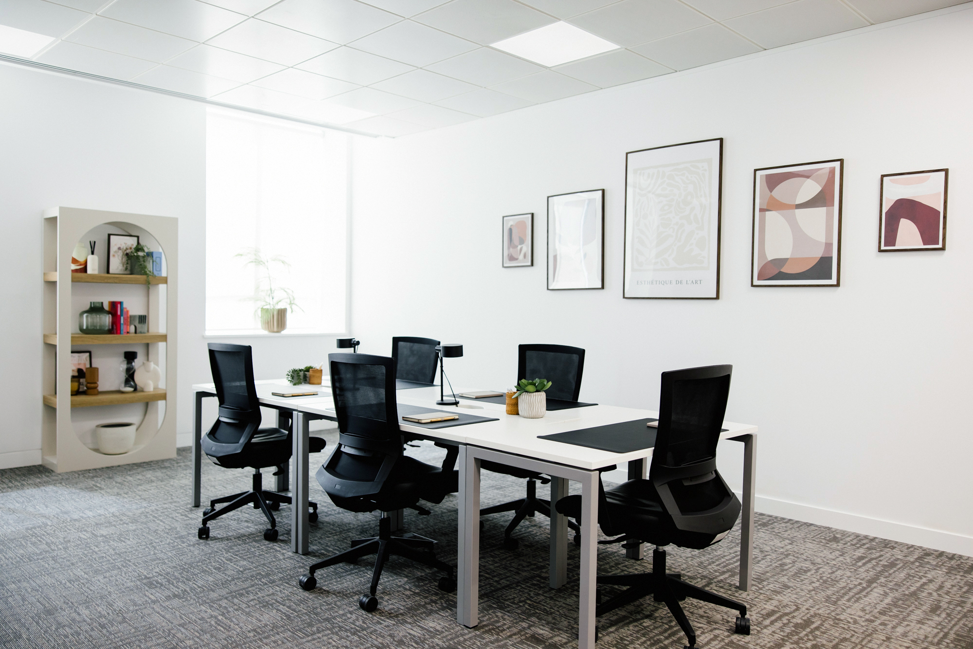 2660af2a63b1a65b44718e1bd1cf2064-oregabroadgate-officespace2.jpg