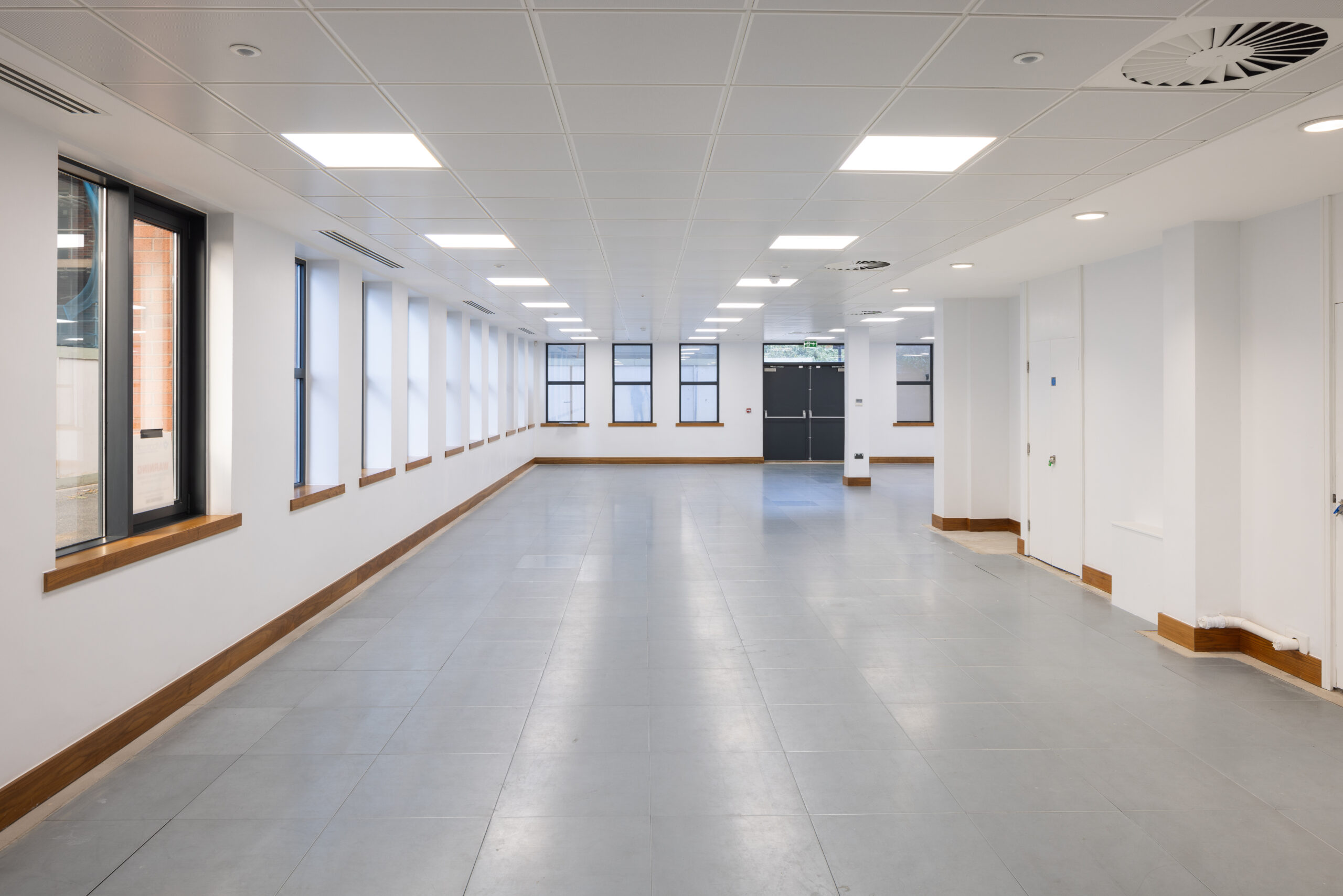 dd0c7a6666e0cdf9c4db086d0a523357-120wellingtonstreet290.jpg