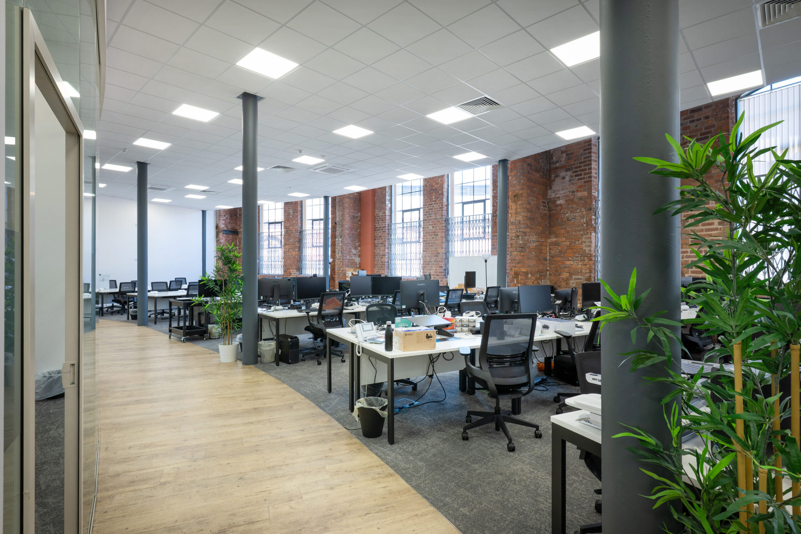 d775be7264ab70f07d616a9c58447f4c-half-round-house-0142.jpg