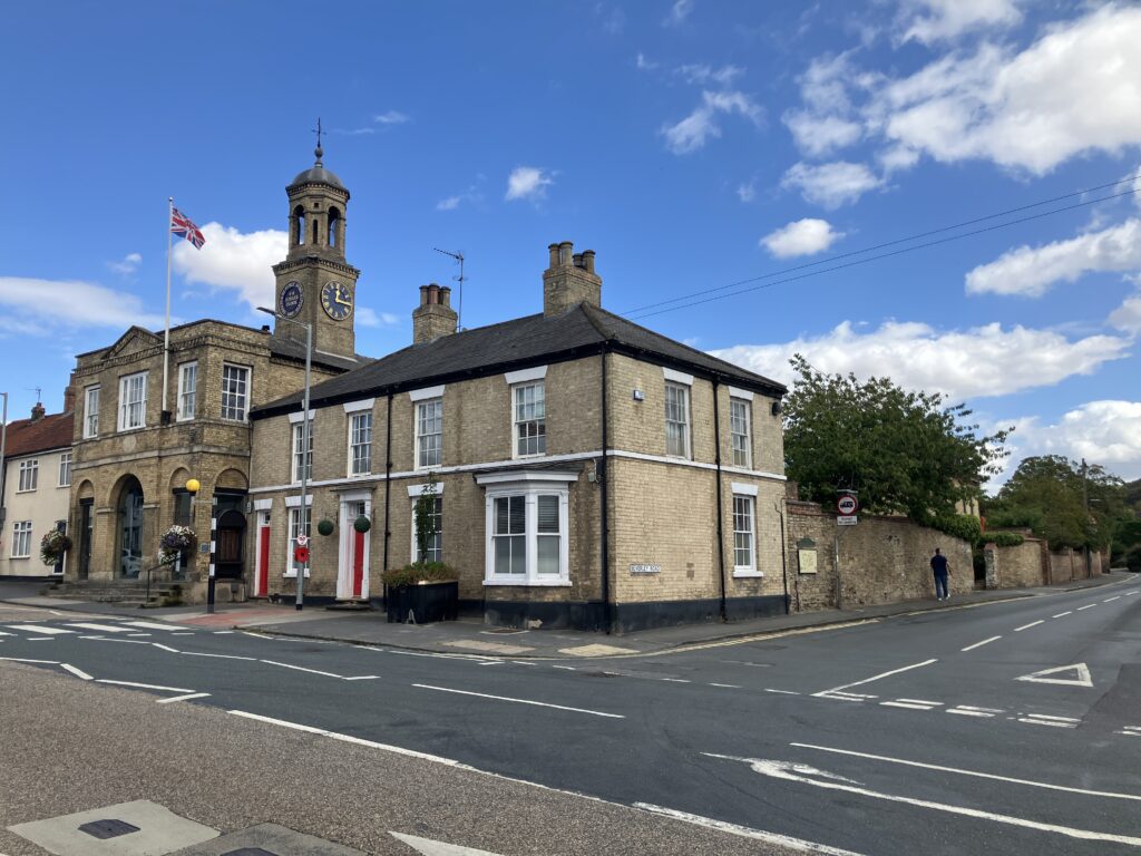 Holderness House, 36 Market Place, South Cave