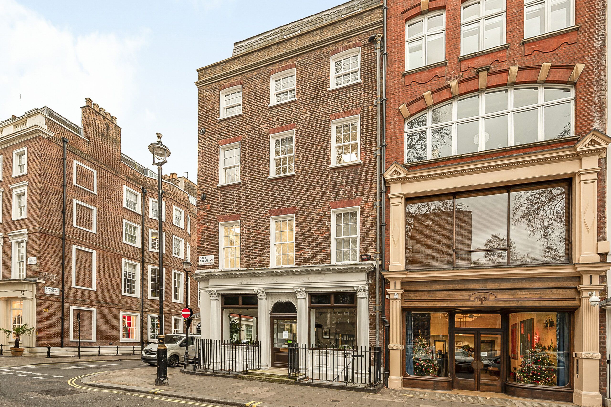 1ed9aa25feb7c813c7eaad296e165d9a-exterior3.jpg