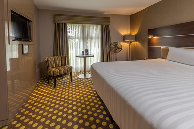 558bc73b44dfdd84e5f5426d23ee4290-ashfield-2025-43-s.jpg