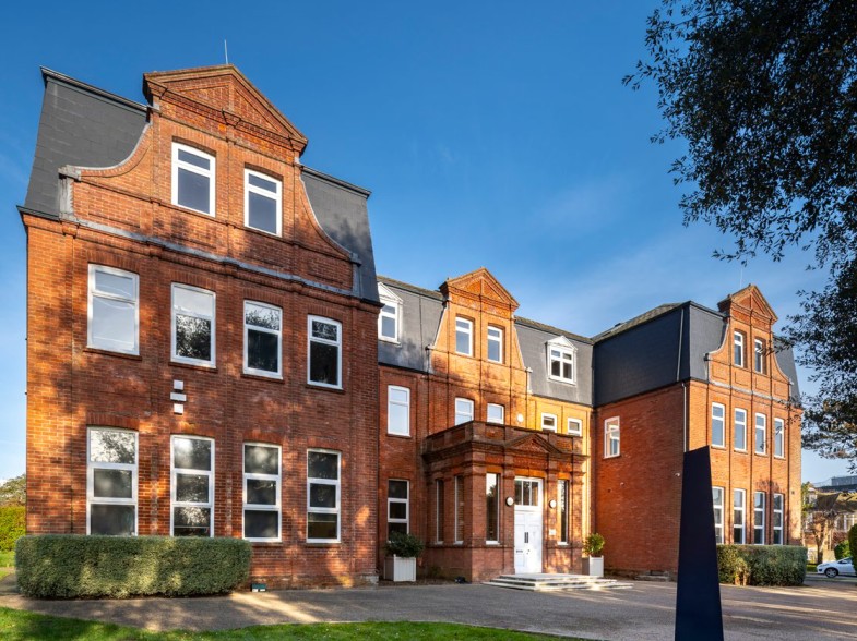 Roborough House, 1 Upper Avenue, Eastbourne