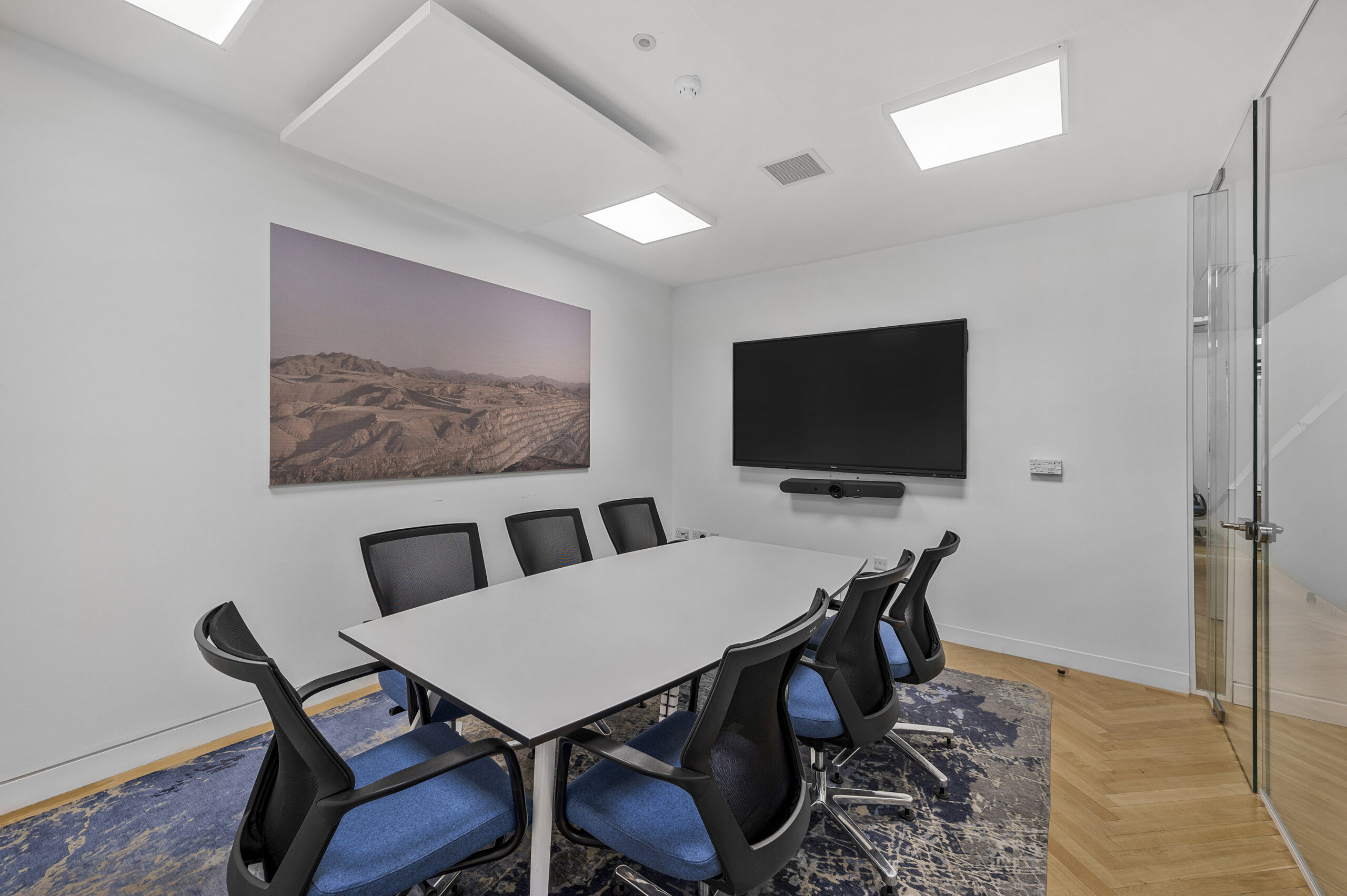 f48fb0a575234debf7bb8fed0f4b4b21-office6.jpg