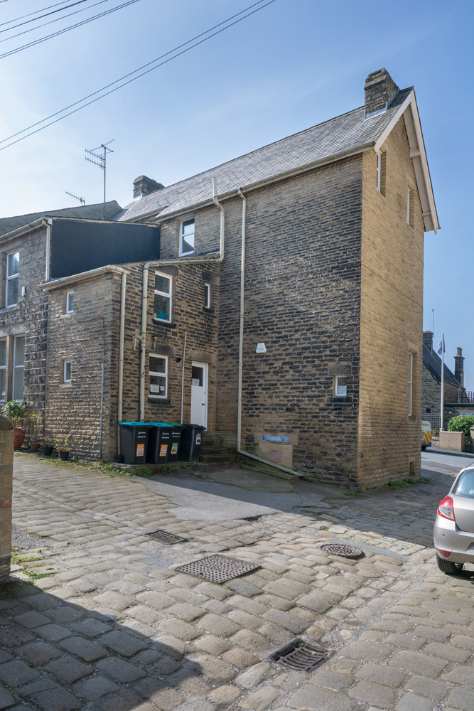 d258b86e4af397a9110fb937c7aee61c-foston-house-25-riddings-rd-018.jpg