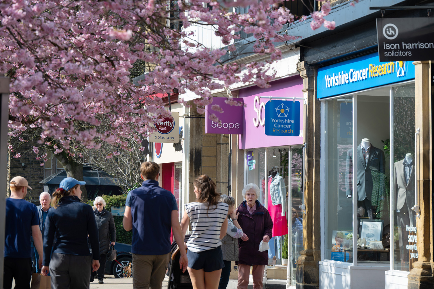 d2ab3eadf732d2542b3d5b3e60628371-48-the-grove-ilkley-029.jpg