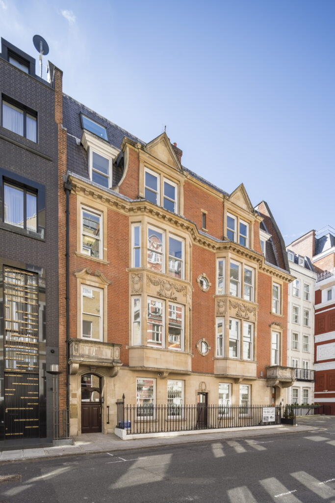 10-11 Park Place, London