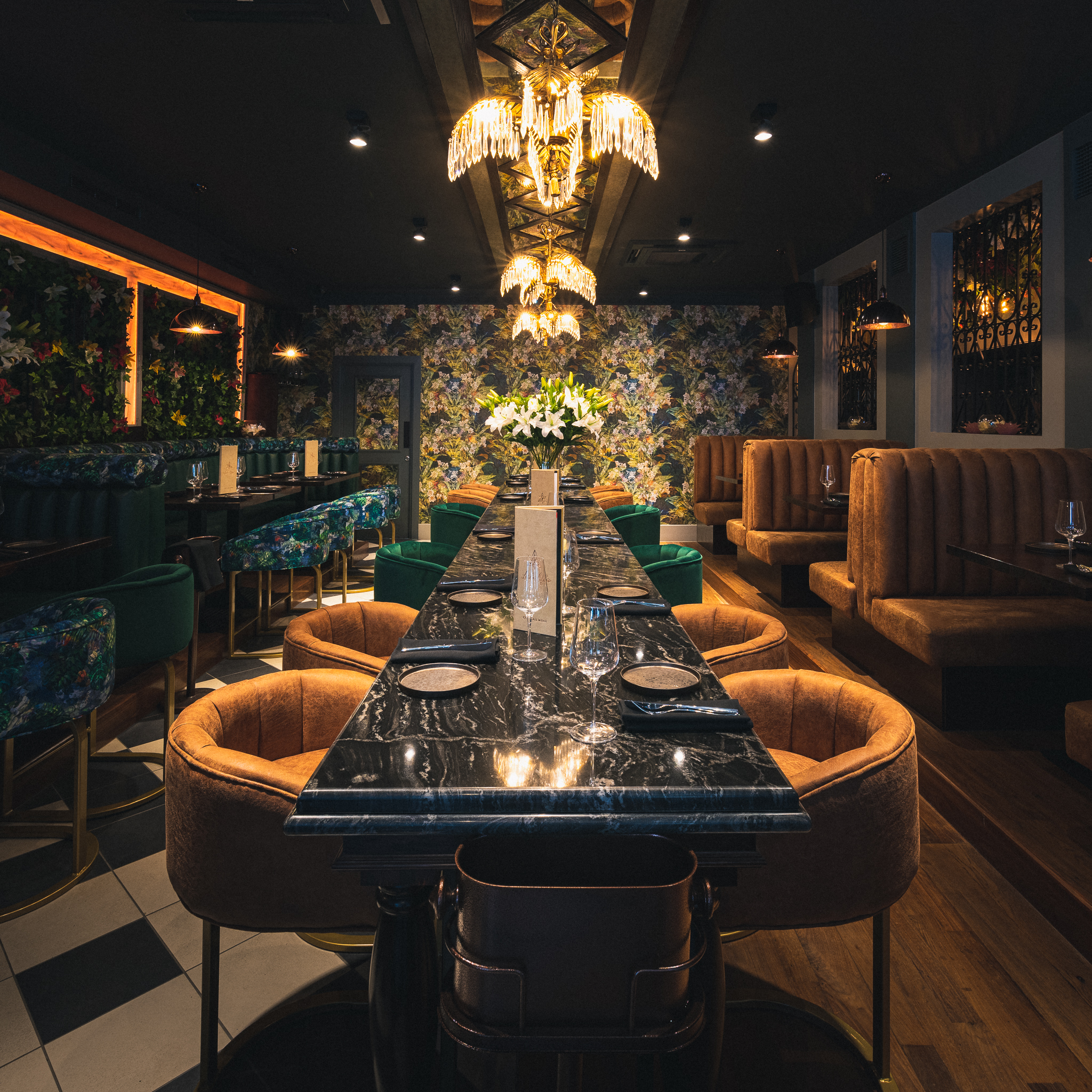 7f62be07b780ed260ea911303919fc7e-leila-lilly-s-interior-wide-13.jpg