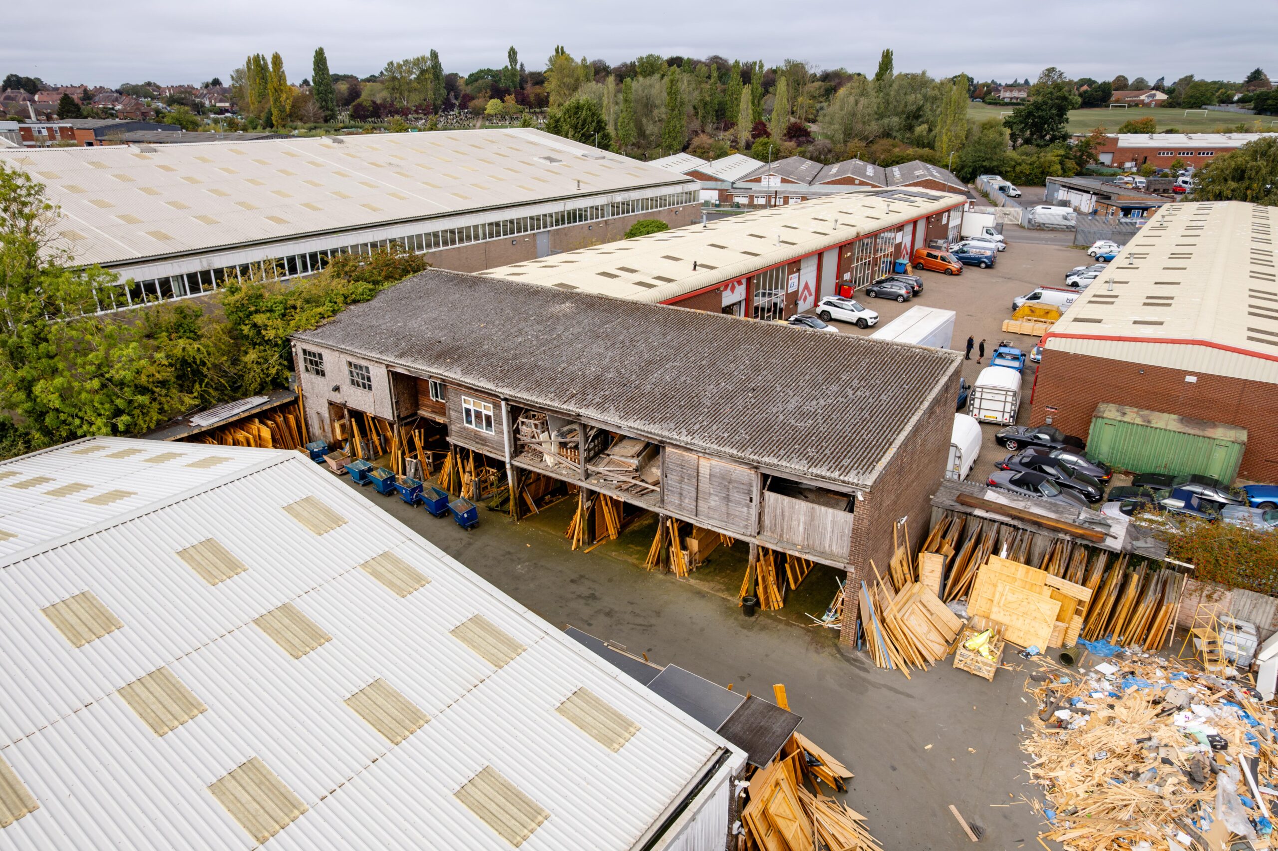 9a0cb3ded56fc767cca64a4eb8c4c6f7-a-j-sectional-buildings-11-13-edmonds-close-0083.jpg