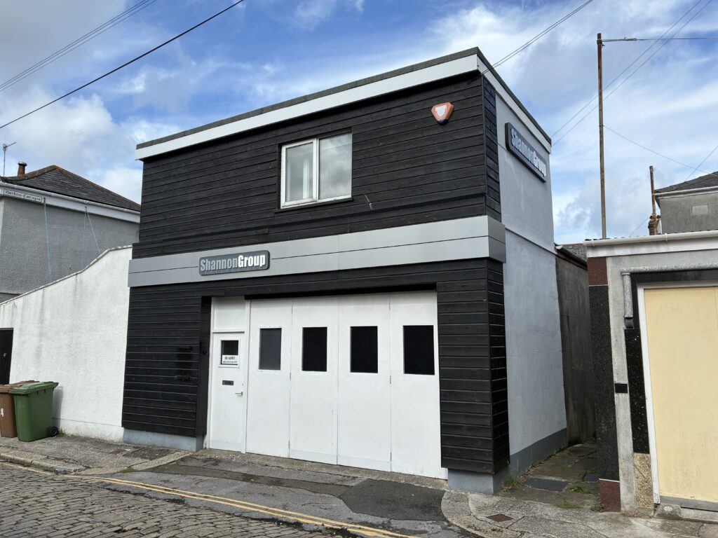 Plymouth, 253 Wyndham Lane, North Road West, Plymouth